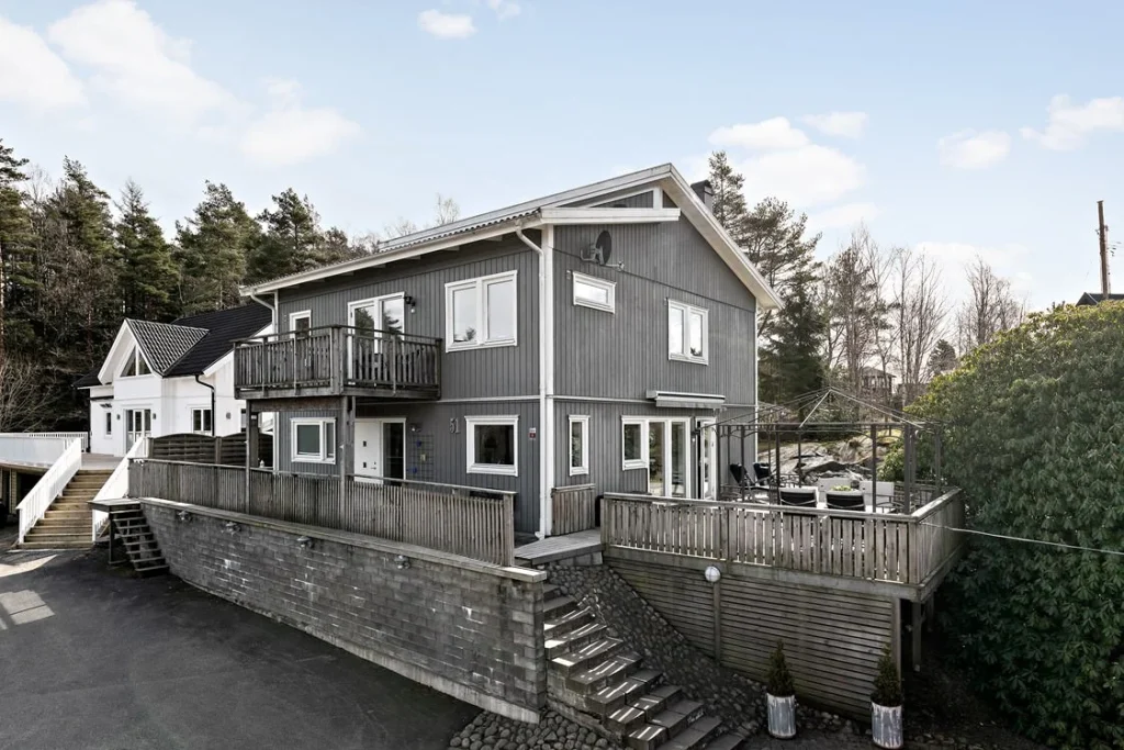 25. Renovering av vind villa Hagersten Liljeholmen